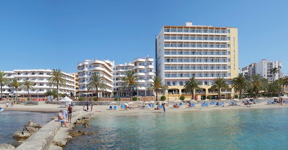 Rechtmatig Jong Verlichting Goedkoop en goed hotel vlakbij Ushuaia beach club - Ibiza Vakantie Tips