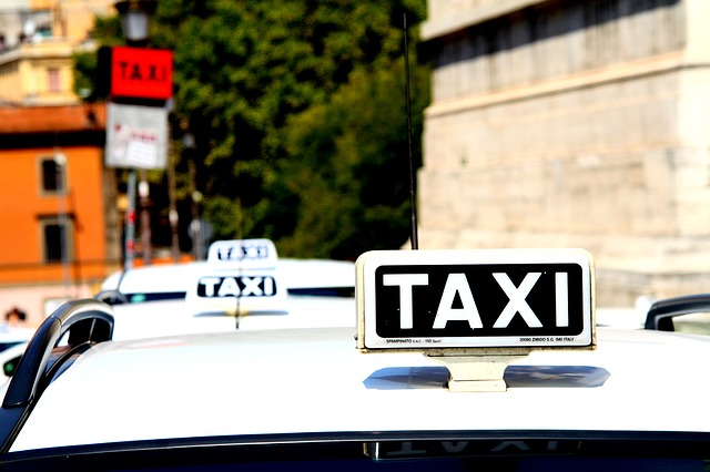 wat kost een taxi in ibiza